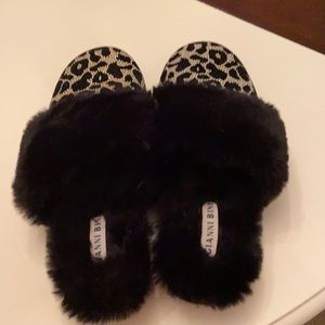 Gianni Bini slippers. Size 8.